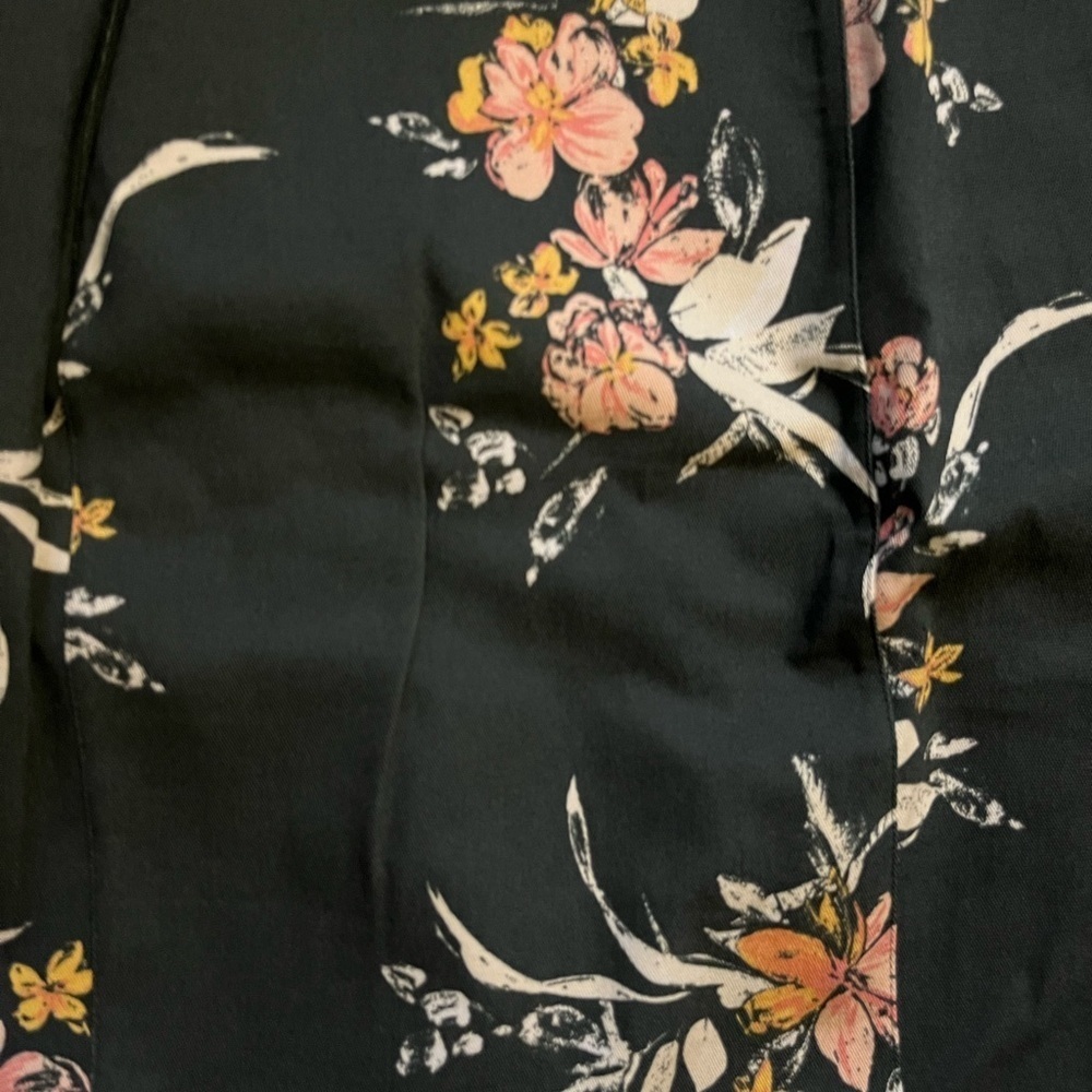 Lyssé Green Pink Floral Stretch Pull On Work Party Pencil Skirt Size S Career - Picture 3 of 9